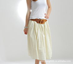 广州市海珠区章久服饰厂中裙产品全览 精选款式，尽显优雅风范