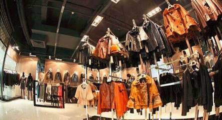 服装行业加盟投资的五大必知事项
